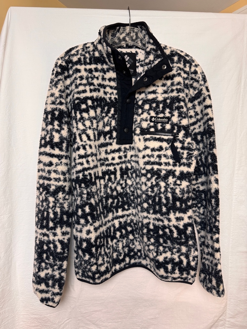 Columbia Women’s Printed Half Snap Fleece Pullover Size XS Black White Abstract